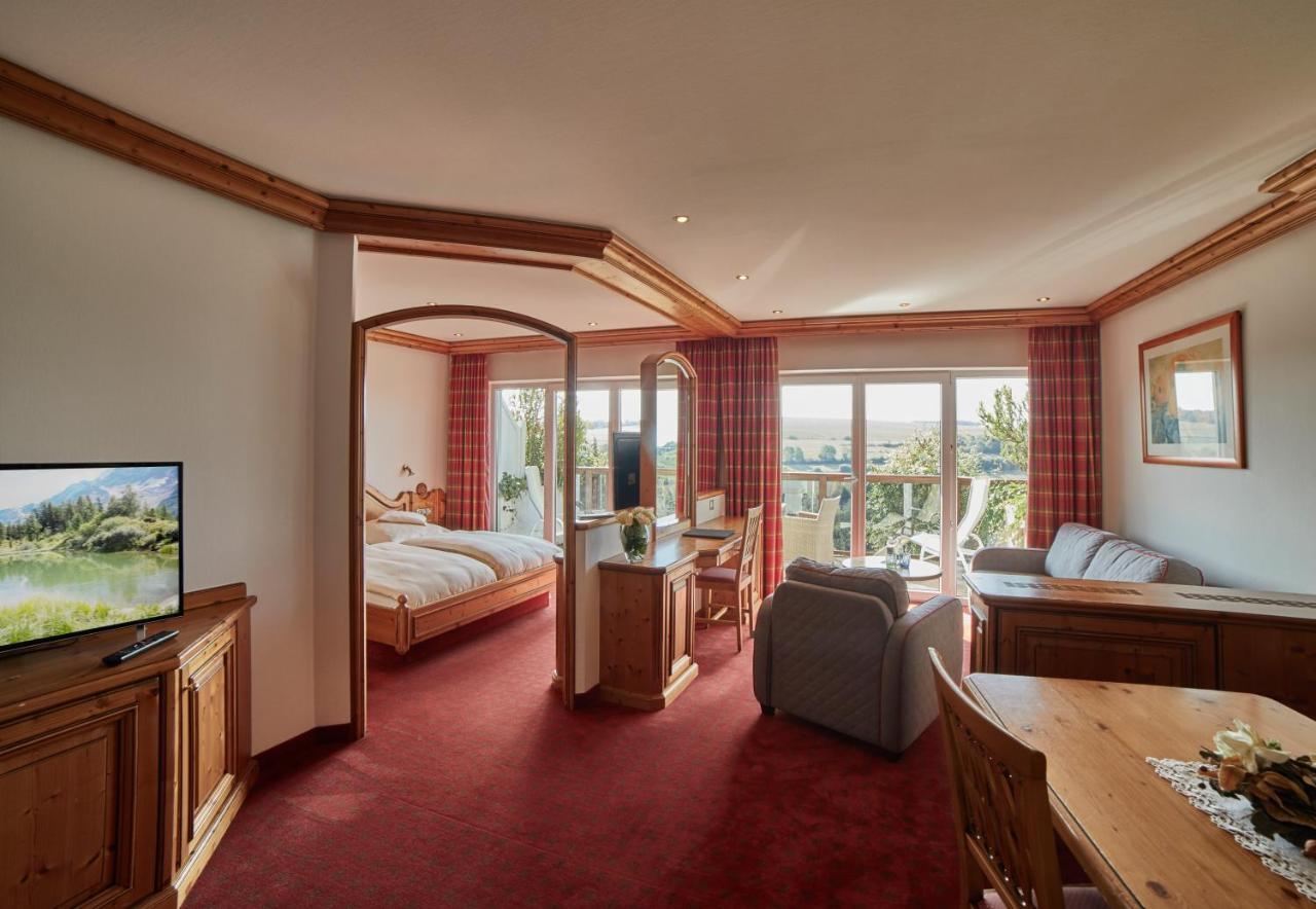 Leweck Hotel 4*